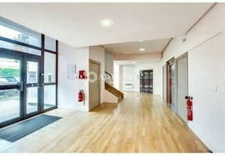 Plus de détails pour 14-20 Rue Jules Saulnier, Saint-Denis - Bureau à louer