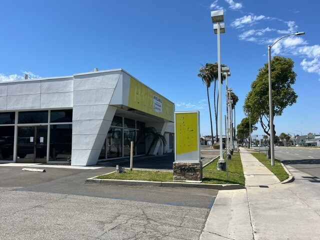 20505-20555 Hawthorne Blvd, Torrance, CA à louer Photo de l’immeuble– Image 1 sur 15