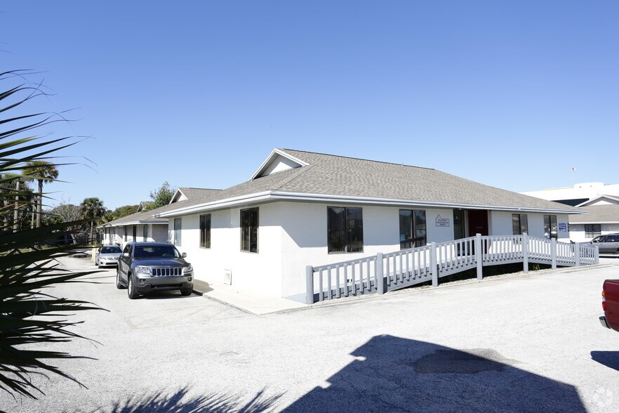 Neptune Oaks Professional Park portefeuille de 2 biens à vendre sur LoopNet.fr - Photo principale – Image 1 sur 2