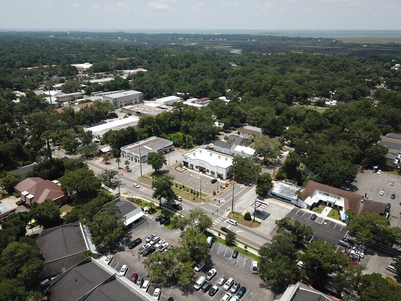 3501-3509 Frederica Rd, Saint Simons Island, GA à louer - Photo de l’immeuble – Image 3 sur 3