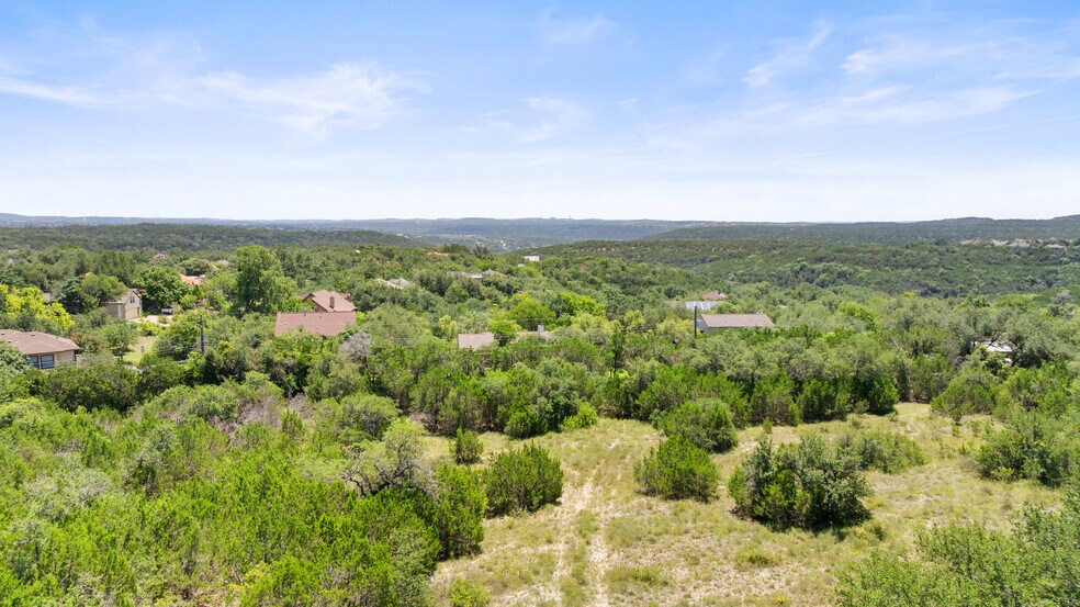 9 Lakeway Center Ct, Lakeway, TX à vendre - Photo de l’immeuble – Image 3 sur 24