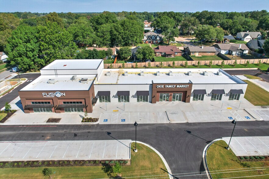 904 W Jasper St, Broken Arrow, OK à louer - Photo de l’immeuble – Image 1 sur 8