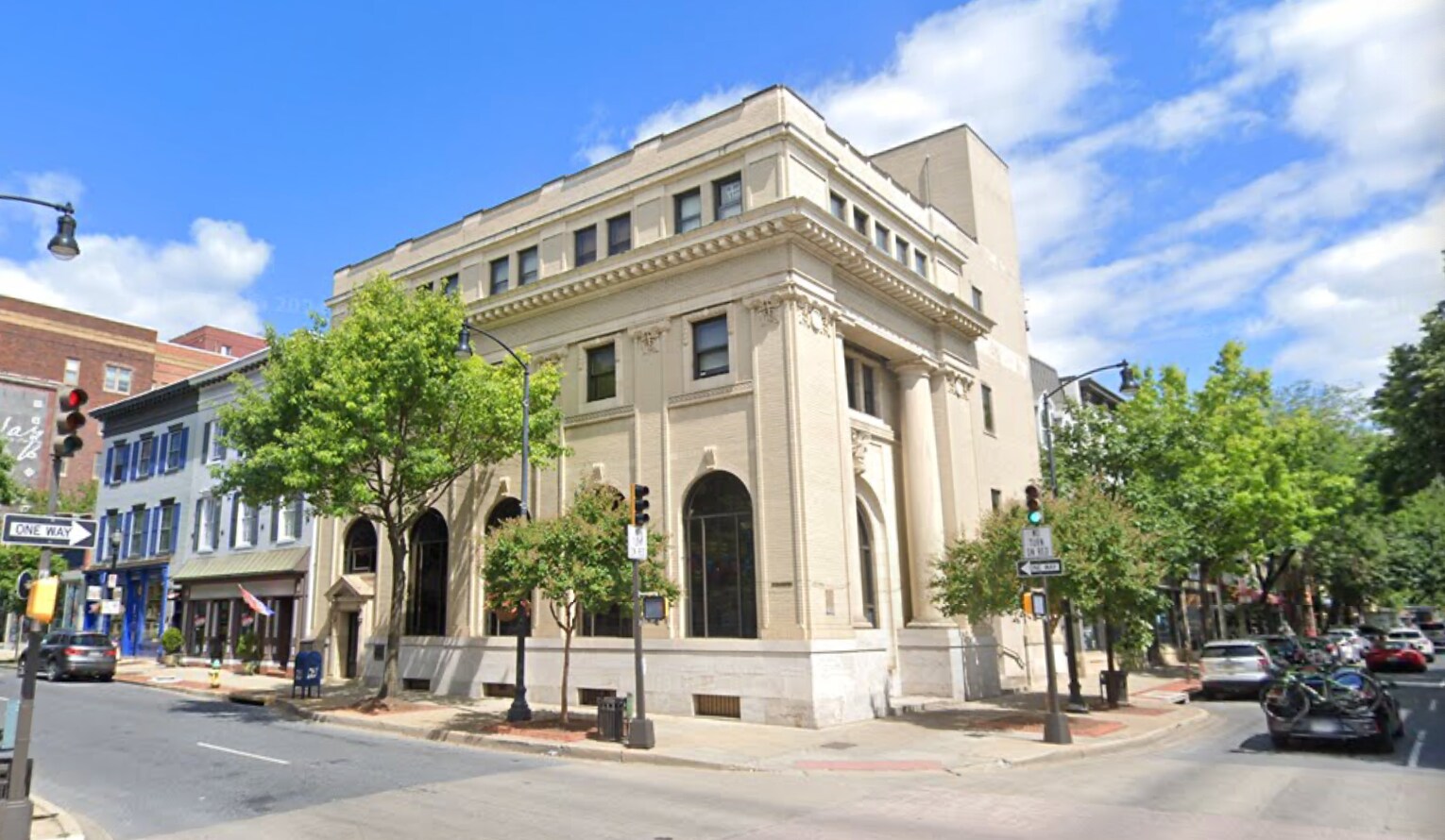 1 N Market St, Frederick, MD à louer Photo de l’immeuble– Image 1 sur 31