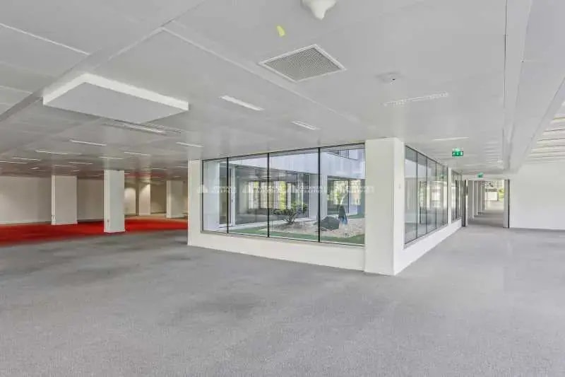 40-52 Boulevard Du Parc, Neuilly-sur-Seine à louer Photo intérieure– Image 1 sur 2