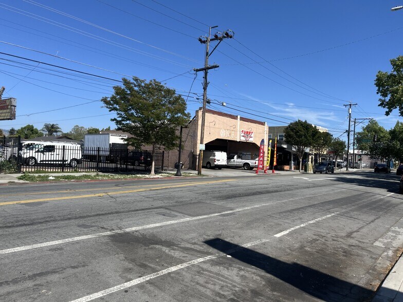 700-702 N 13th St, San Jose, CA à vendre - Photo de l’immeuble – Image 3 sur 19