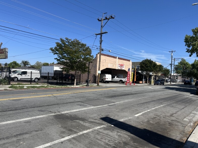 700-712 N 13th St, San Jose, CA à vendre - Photo de l’immeuble – Image 3 sur 19
