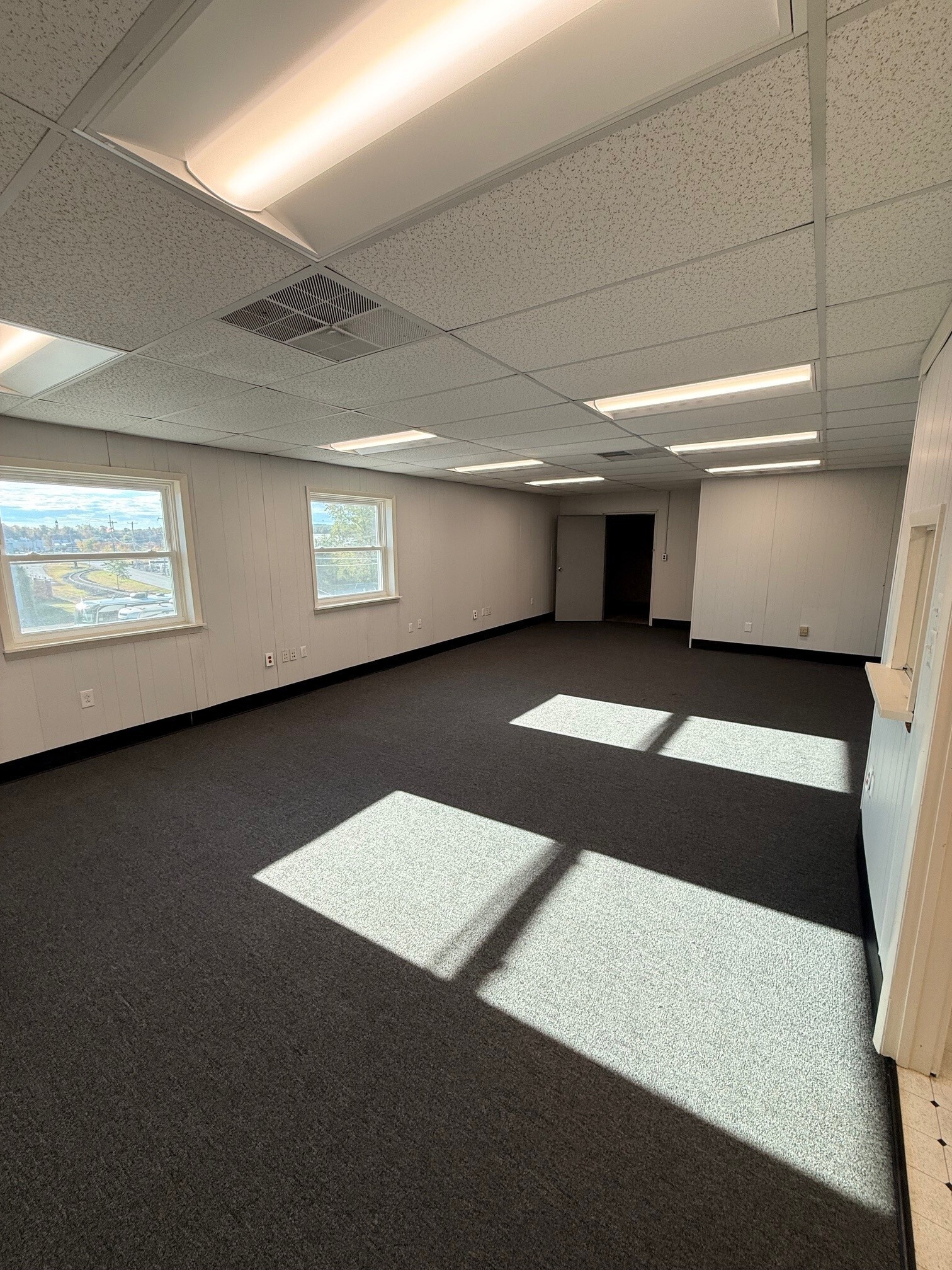 105 Brower Ave, Phoenixville, PA à louer Photo de l’immeuble– Image 1 sur 6