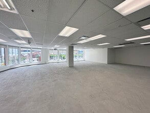 334 11th Ave SE, Calgary, AB à louer Photo intérieure– Image 2 sur 3