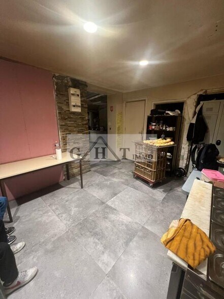 Local commercial dans Chelles à vendre - Photo intérieure – Image 2 sur 4