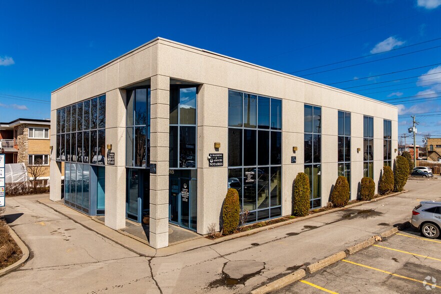 8065 Boul Viau, Montréal, QC à louer - Photo principale – Image 1 sur 2