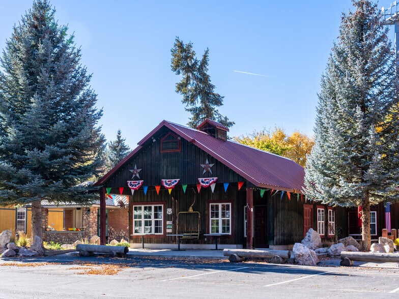 235 S 7400 E, Huntsville, UT à vendre - Photo de l’immeuble – Image 2 sur 35
