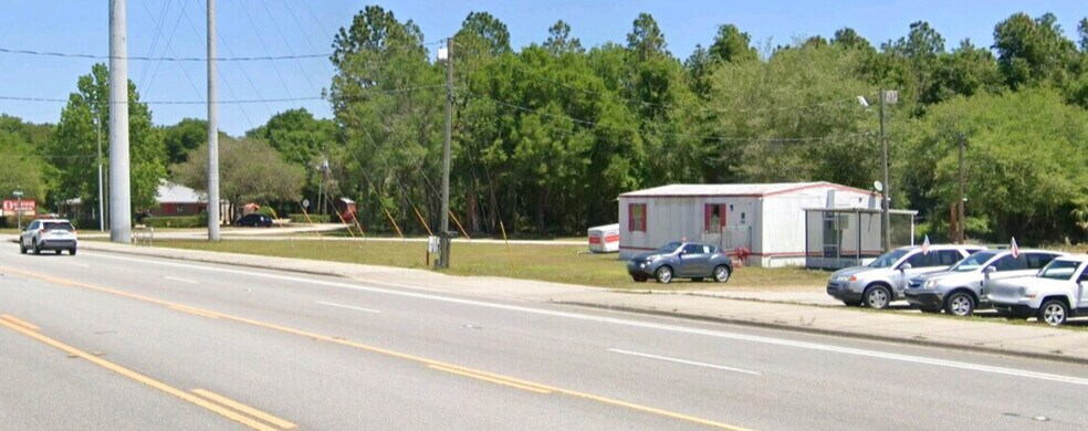 261 S State Road 415, Osteen, FL à louer - Photo principale – Image 2 sur 3
