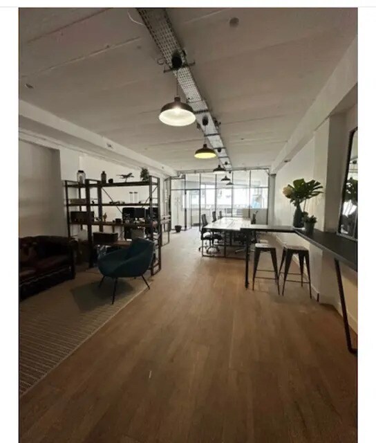 32 Rue De Paradis, Paris à vendre Photo intérieure– Image 1 sur 5