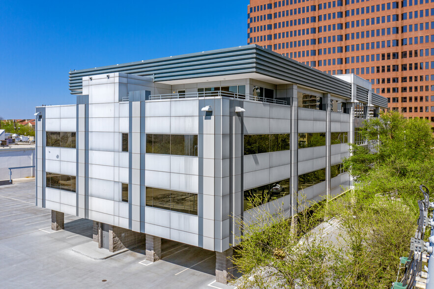 3333 Welborn St, Dallas, TX à louer - Photo de l’immeuble – Image 1 sur 9