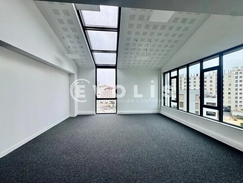 33 Rue Paul Duvivier, Lyon à louer - Photo de l’immeuble – Image 3 sur 15