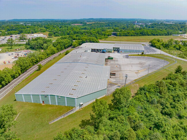 Plus de détails pour 801 N James Campbell Blvd, Columbia, TN - Industriel/Logistique à vendre