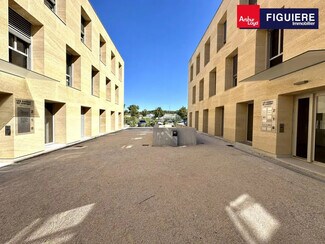 Plus de détails pour 140 Avenue Du Douze Juillet 1998, Aix-en-Provence - Bureau à louer
