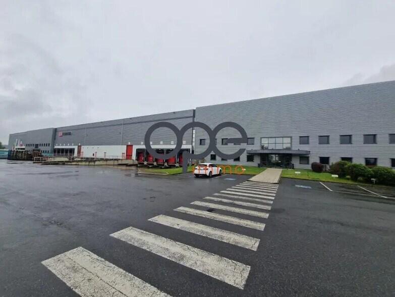 Industriel/Logistique dans Mitry-Mory à louer - Photo de l’immeuble – Image 3 sur 13