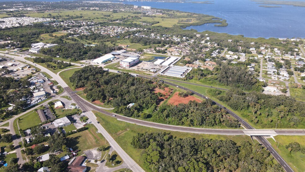 3945 US-41, Palmetto, FL à vendre - Photo de l’immeuble – Image 3 sur 3