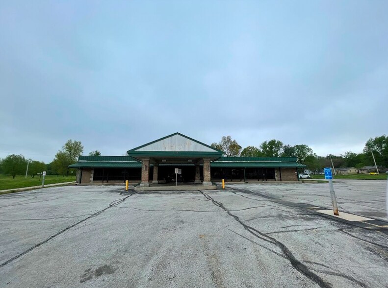 2120 W Kearney St, Springfield, MO à vendre - Photo de l’immeuble – Image 2 sur 18