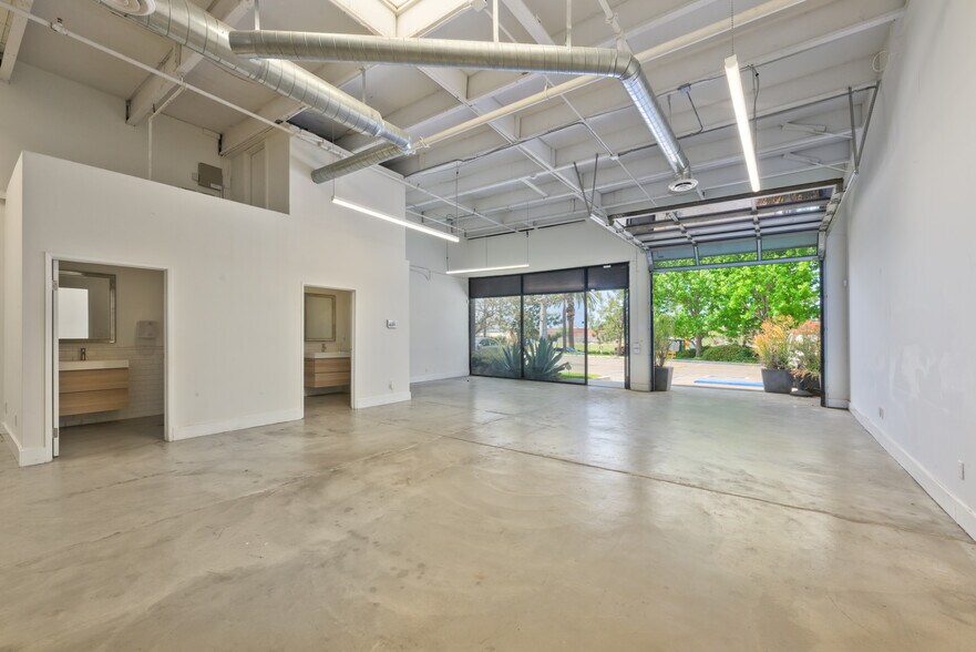 1631-1645 16th St, Santa Monica, CA à louer - Photo de l’immeuble – Image 2 sur 21