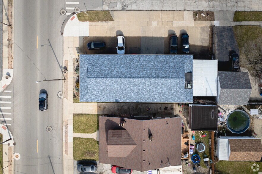 4766 N Summit St, Toledo, OH à louer - Photo de l’immeuble – Image 2 sur 7