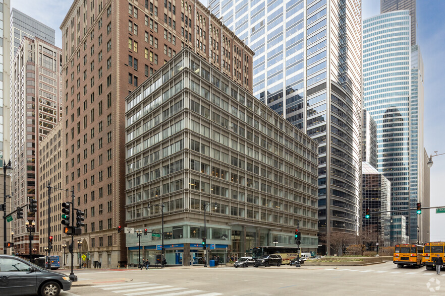 29 N Wacker Dr, Chicago, IL à louer - Photo de l’immeuble – Image 2 sur 4