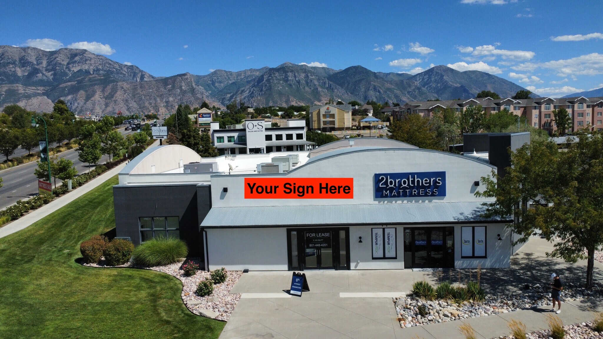 537 W University Pky, Orem, UT à louer Photo de l’immeuble– Image 1 sur 19