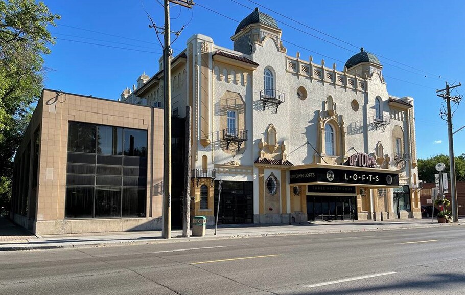 392 Academy Rd, Winnipeg, MB à louer - Photo de l’immeuble – Image 3 sur 7