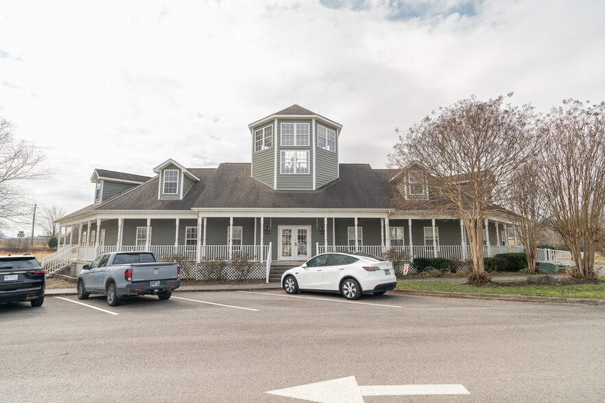 130 Willowcreek Blvd, Sweetwater, TN à vendre - Photo de l’immeuble – Image 2 sur 44