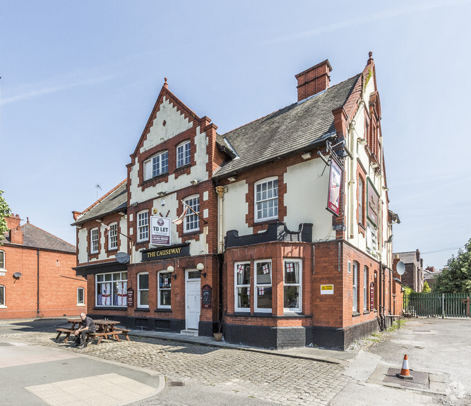 233 Wilderspool Causeway, Warrington à vendre - Photo de l’immeuble – Image 2 sur 3