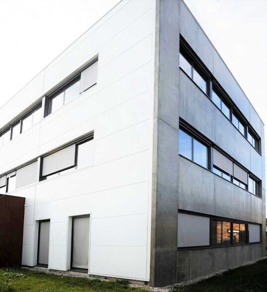 6 Chemin Des Cuers, Dardilly à vendre - Photo de l’immeuble – Image 2 sur 11