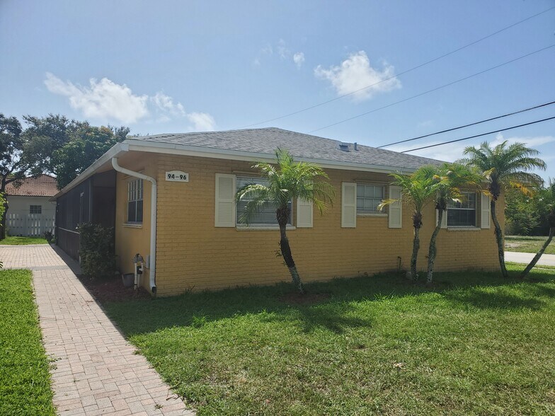 96 SE 3rd Ave, Deerfield Beach, FL à vendre - Photo de l’immeuble – Image 3 sur 16