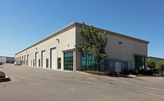 Plus de détails pour 111-135 D'Arcy Pky, Lathrop, CA - Local d’activités à vendre