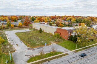 Plus de détails pour 7797 Lundy's Ln, Niagara Falls, ON - Hôtellerie à vendre