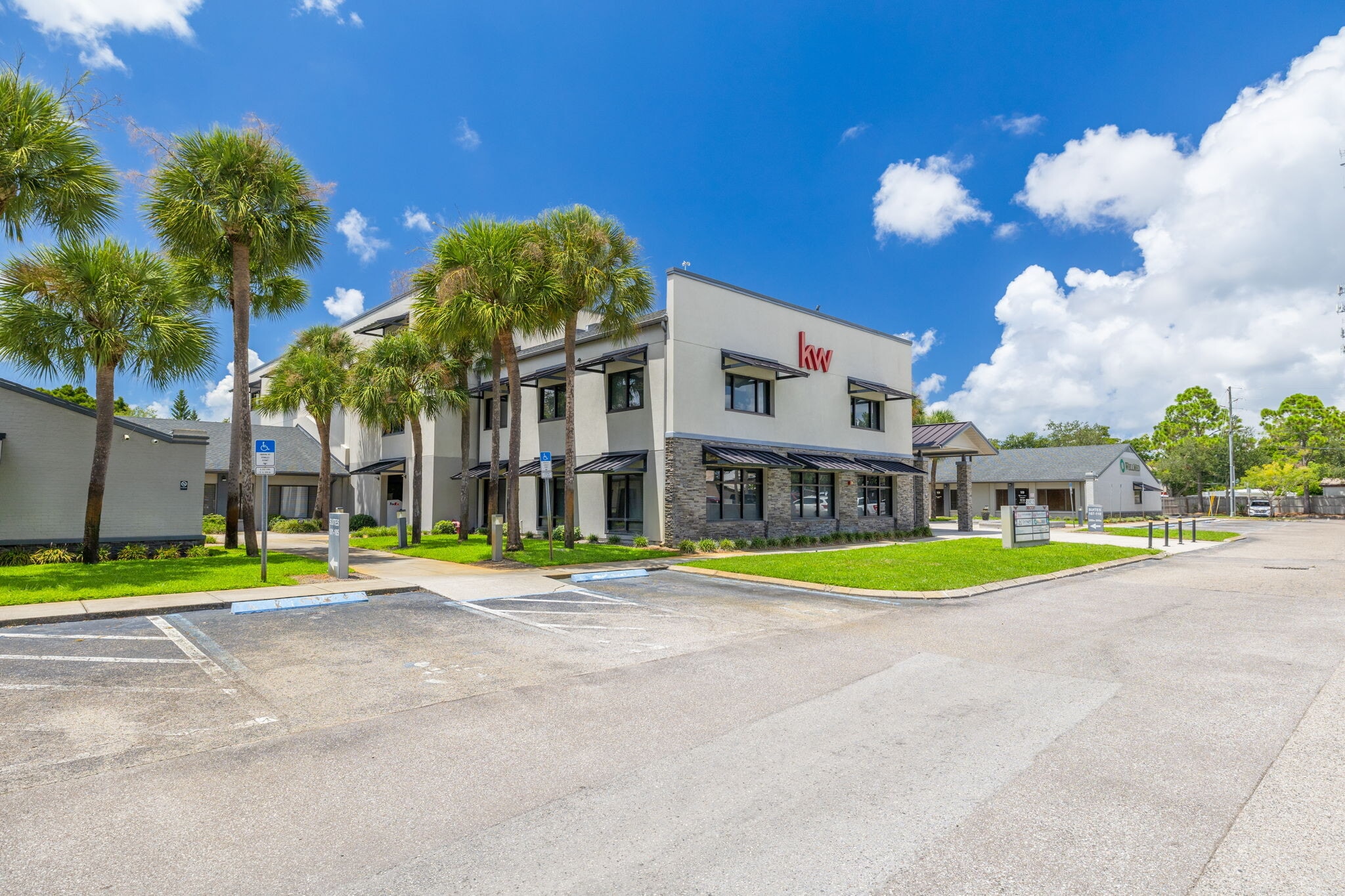 30522 US Highway 19 N, Palm Harbor, FL à louer Photo intérieure– Image 1 sur 20