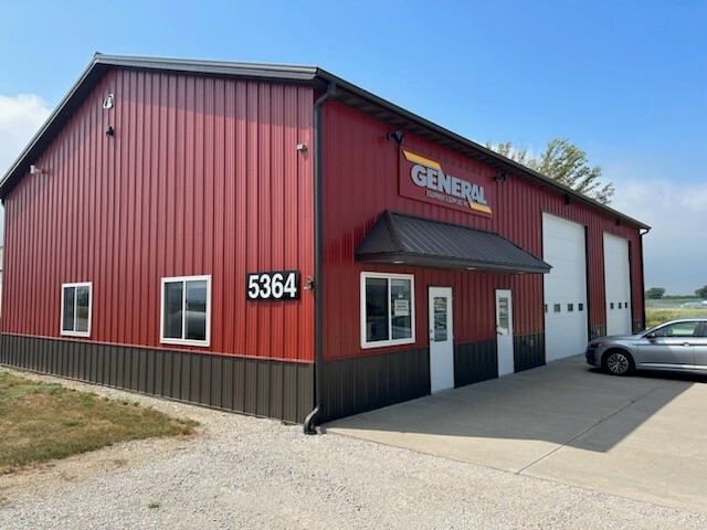 5364 Hutton Dr, Urbana, IA à louer - Photo de l’immeuble – Image 1 sur 10
