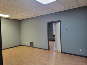 426 Lexington Rd, Versailles, KY à louer Photo intérieure– Image 1 sur 3