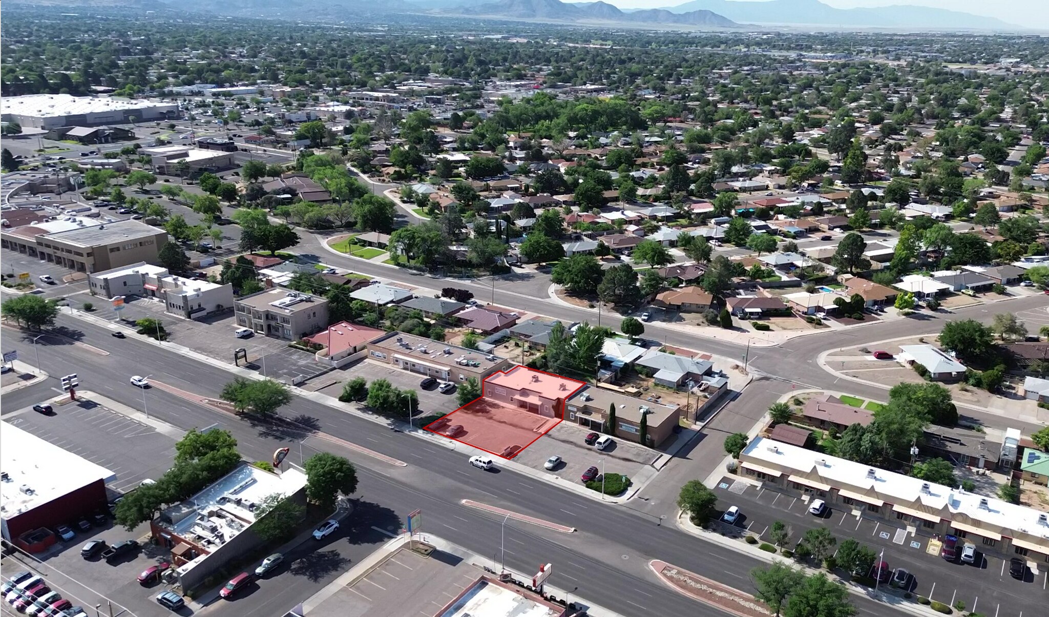 8008 Menaul Blvd NE, Albuquerque, NM à vendre Photo principale– Image 1 sur 16