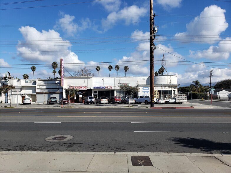 15520-15530 Crenshaw Blvd, Gardena, CA à louer - Photo de l’immeuble – Image 3 sur 8