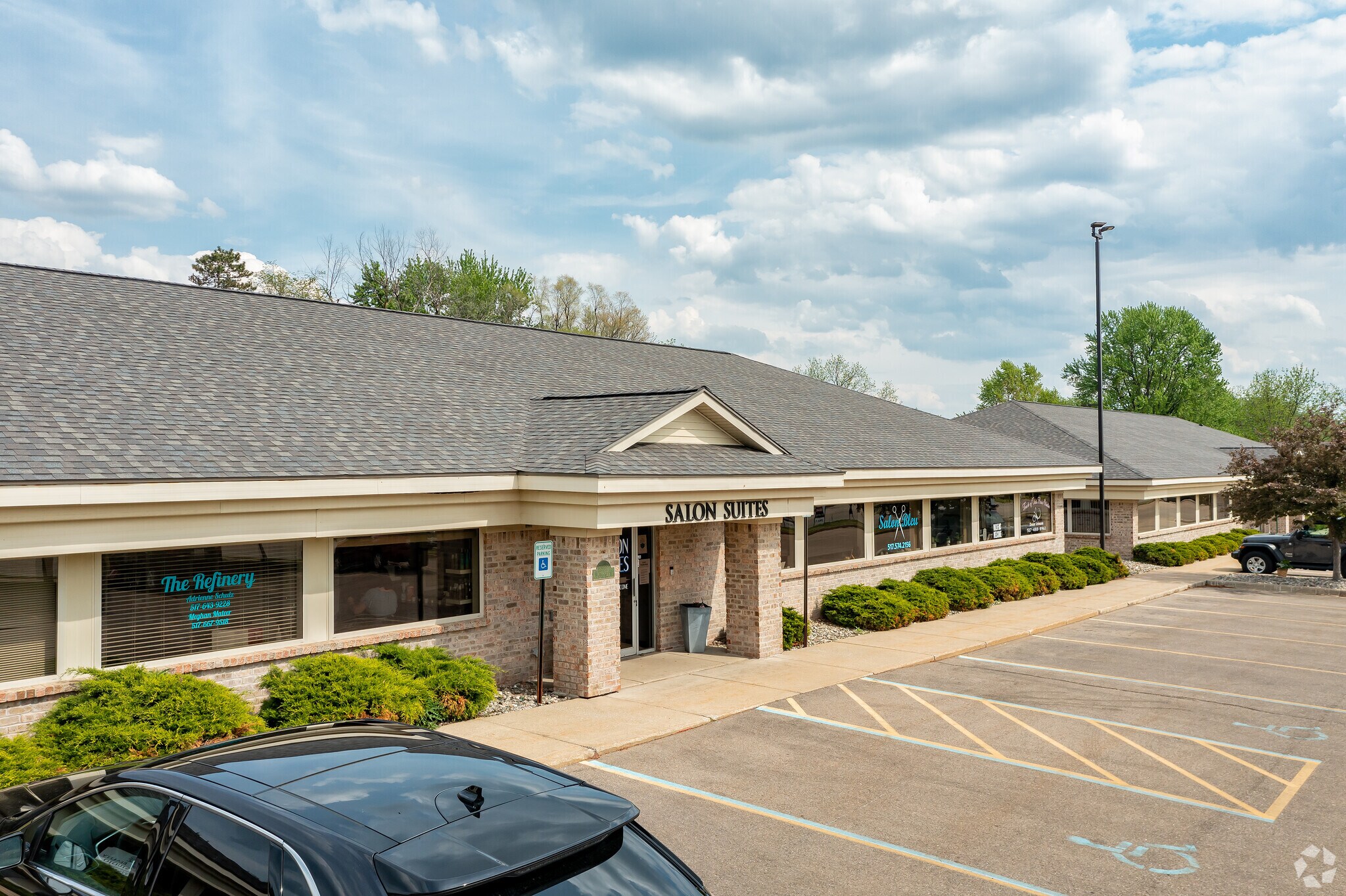 Crown Pointe Business Park portefeuille de 5 biens à vendre sur LoopNet.fr Photo principale– Image 1 sur 15
