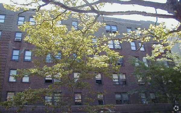 346-354 Manhattan Ave, New York, NY à vendre - Photo de l’immeuble – Image 3 sur 4