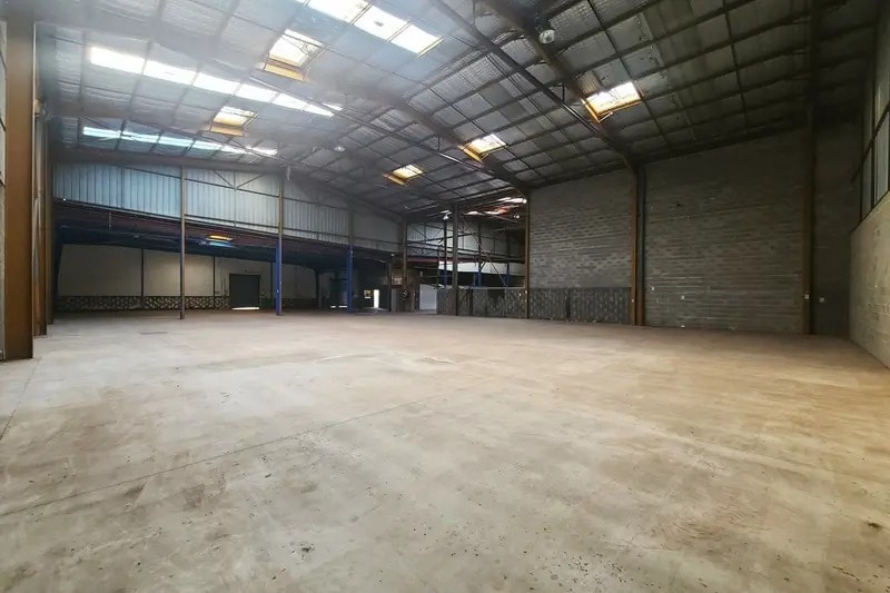 Local d’activités dans Béziers à louer - Photo intérieure – Image 2 sur 9