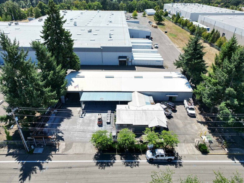 12670 SE Capps Rd, Clackamas, OR à vendre - Aérien – Image 2 sur 4