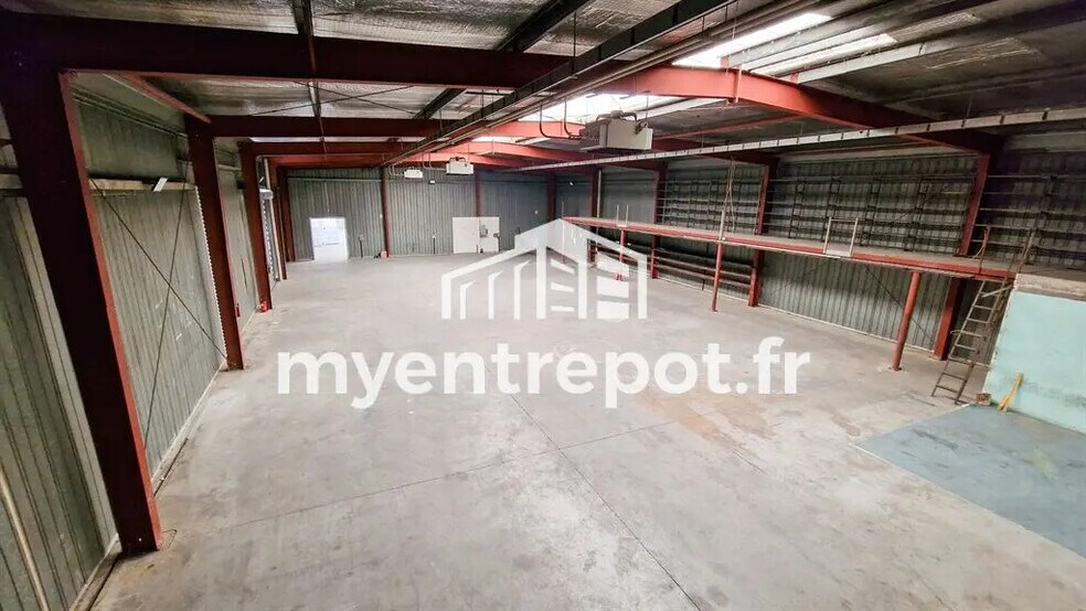 Local d'activités dans Vitrolles à vendre - Photo intérieure – Image 3 sur 9