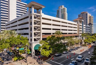 Plus de détails pour 101-179 2nd Ave N, Saint Petersburg, FL - Bureau/Local commercial, Local commercial à louer