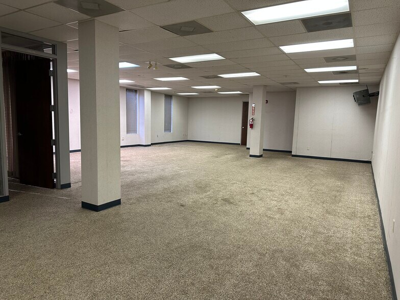 511 Battery Dr, Winston-Salem, NC à louer - Photo intérieure – Image 3 sur 11