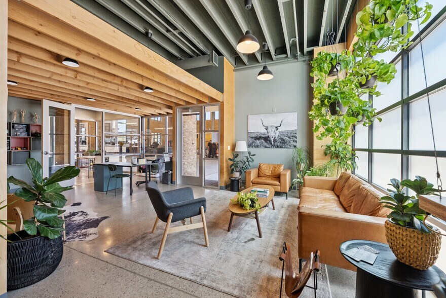 4554 Forestdale Dr, Park City, UT à vendre - Photo de l’immeuble – Image 2 sur 44