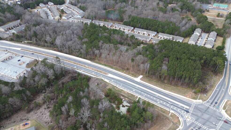 Sigman Rd, Conyers, GA à vendre - Photo de l’immeuble – Image 2 sur 10