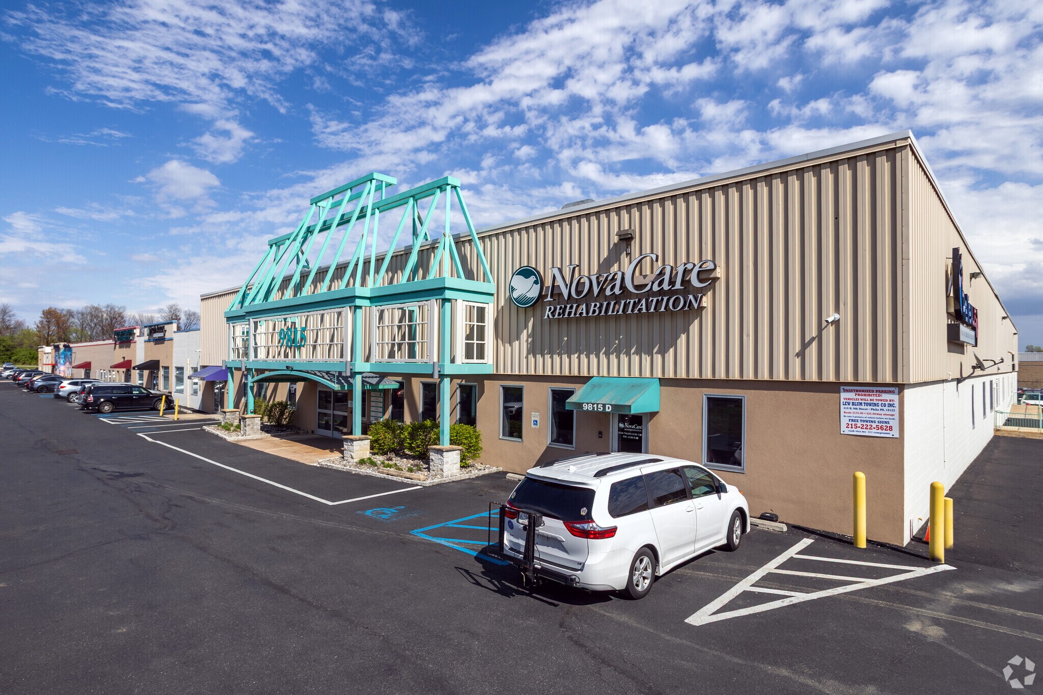 9815 Roosevelt Blvd, Philadelphia, PA à louer Photo principale– Image 1 sur 8
